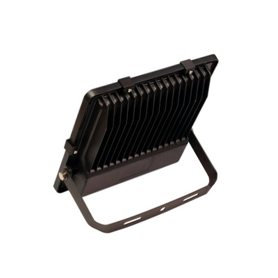 150W Outdoor LED Floodlight 3000K ? 22,500 lm, 90�, CRI80, Philips Xitanium Driver